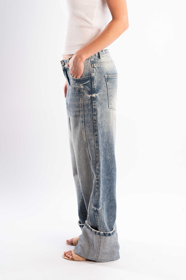 Everyday Wide Leg Jeans